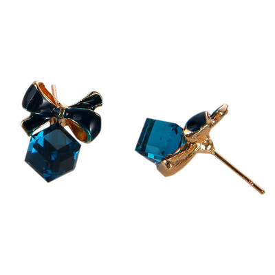 

Square Drop Oil Cute Bow Earrings Fashion Personality Earrings