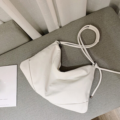 

Tailored Women Solid Color One-shoulder Diagonal Casual Bag Ladies Simple Fashion Bag