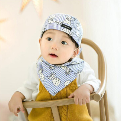 

Spring Autumn Lovely Baby Boy Girl Retro Printed Pattern Pirate Hat Caps Triangle Bibs Scarf Set