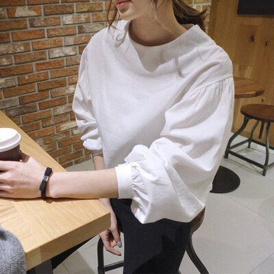 

Office Lady Vintage Lantern Sleeve Shirts Women New Fashion O Neck Cotton Tops Pullover Sweet Loose White Blouses Korean