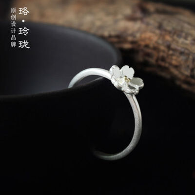 

Luo Linglong Sterling Silver Sterling Silver Flower Ring Personal Retro Lady Ring Creative Fashion Ring