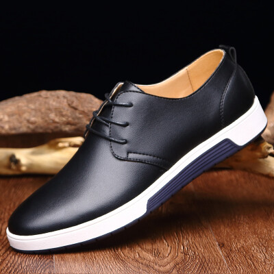 

New Men Casual Shoes Leather Breathable Holes Luxury Brand Flat Shoes for Men