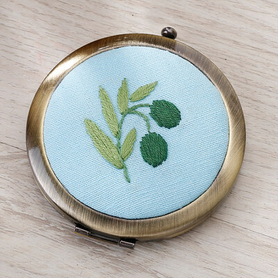 

embroider DIY DMC Sets For Embroidery kits Cosmetic mirror factory direct sale