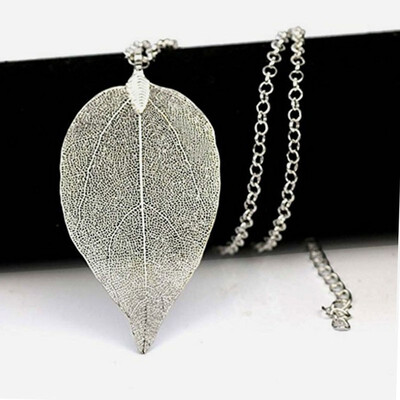 

YISHIZHIAI New True Leaf Silver&Silver Necklace Leaf Pendant Sweater Chain 4269