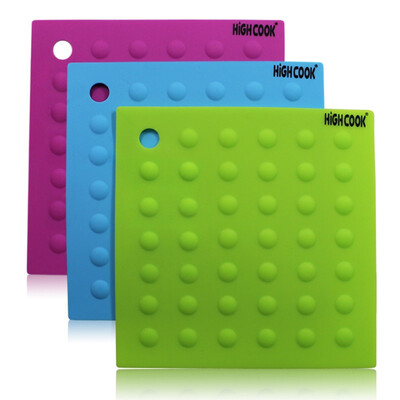 

Jingdong Supermarket Han Ku highcook square double-sided silicone anti-skid pad pad pad pad insulation mat coaster bowl mats table mat three sets A020-ZY