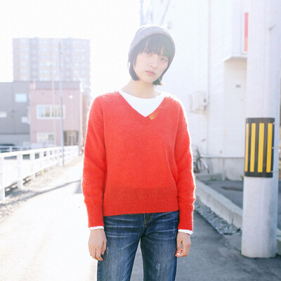 

And with pure Raincun C6145 mohair red sweater female v-neck pullover wool ulzzang sweater orange red  C6145JR0L