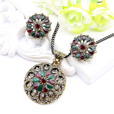 

Ювелирные изделия из цветных ювелирных украшений Vintage Women Round Set для серьги с круглым ожерельем Нигерийские смолы для ювел