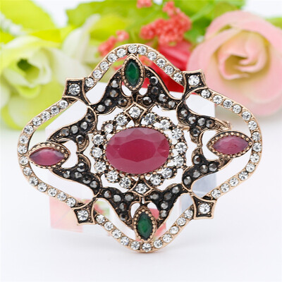 

Trendy Turkish Women Round Resin Rhinestone Vintage Brooch Antique Gold Color Flower Corsage Indian Bohemia Ethnic Retro Jewelry