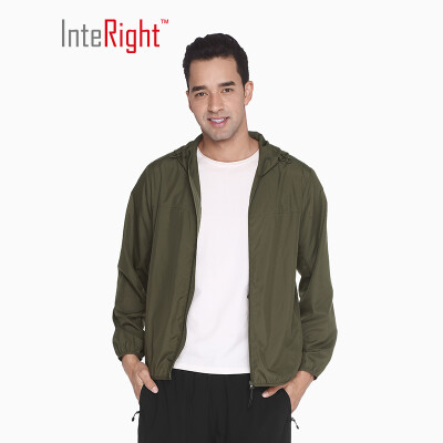 

INTERIGHT outdoor skin clothing men&women models lightweight waterproof breathable windbreaker army green male XXL