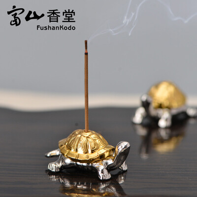 

Toyama Xiangtang Shen sandal incense incense stick incense burner small Xuanwu turtle ornaments mini portable incense burner
