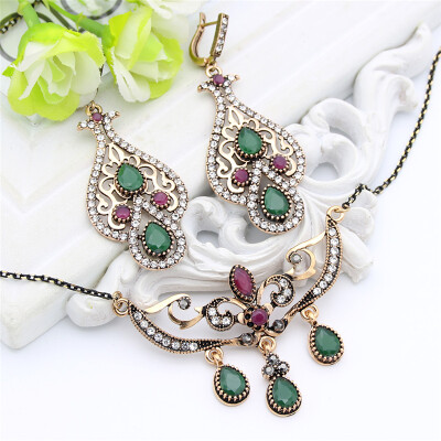 

Vintage Turkish Women Resin Flower Jewelry Sets Hook Drop Earring Vines Necklace Antique Gold Color Arabia Bridal Retro Jewelry