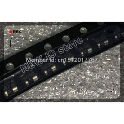

Free shipping 30pcs BF904R 215 MOSFET N-CH 7V 30MA SOT143 NEW Semiconductors 904R 2 making MO6 M06 100% NEW