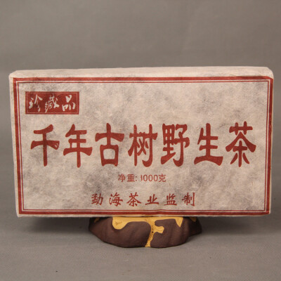 

Chiese Tea Puer Millennium Ancient Tea Wild Tea 1000g F192