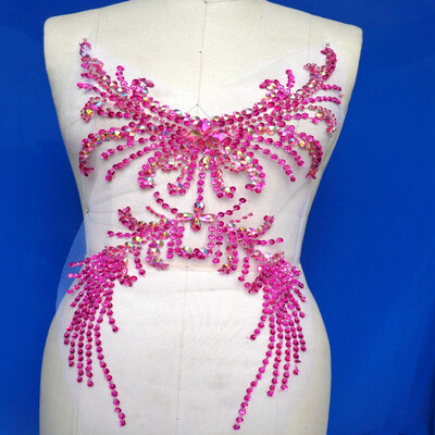 

Чистая ручная роза красная шить на Rhinestones applique sequins бисер кристаллы пятна 52 * 28 см DIY аксессуары для одежды