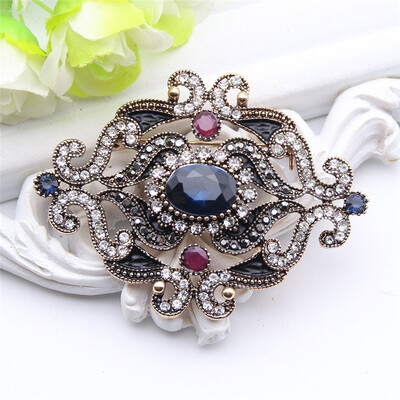 

Vintage Turkish Women Flower Resin Brooch Pin Hollow Arabesque Jewelry Antique Gold Color Corsage India Bridal Hijab Scarf Pins