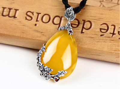 

Pendant with 925 Silver Retro National Silver Jewelry Mosaic Garnet