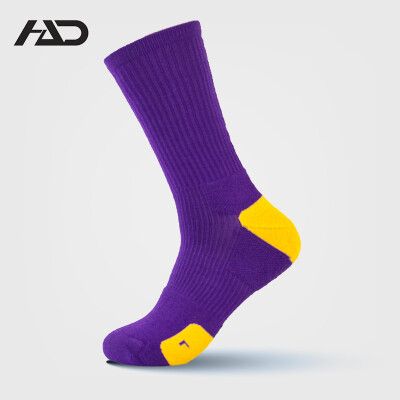 

Cotton embroidery free terry basketball sport socks