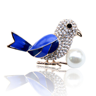 

Cute Women Bird Brooch Pins Imitation Pearl Rhinestone Enamel Jewelry Pin Lady Lapel Animal Brooches Broches Girl Festival Gift