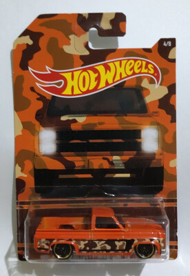 

Hot Wheels 2017 CAMOUFLAGE Series Set DieCast Vehicle scale 1:64