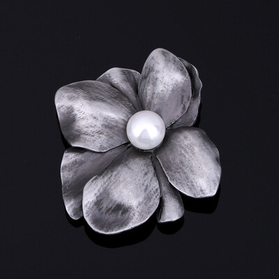 

Модные цветочные броши для женщин 2018 года Vintage Female Pearl Irregular Pins Брошь для женщин Ювелирные изделия для растений Dr