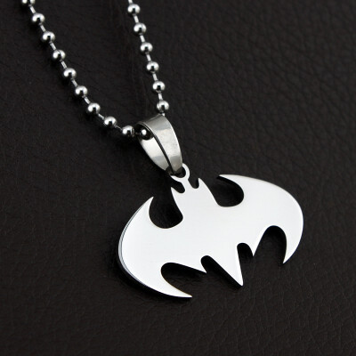 

New Super Heroes Anime Necklace Stainless Titanium Steel Silver Pendant Necklace BATMAN