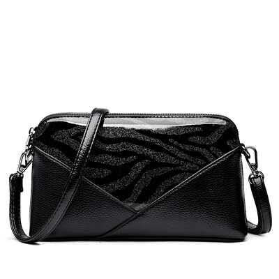 

Spring&summer clutch bag female 2018 new Korean version of the simple shoulder Messenger Leopard evening bag middle-aged female bag small bag