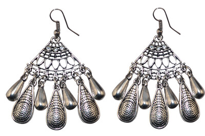 

Idealway Bohemian Vintage Rhinestone Hollow Fan Shape Silver Alloy Metal Drop Tassel Long Hook Drop Earrings