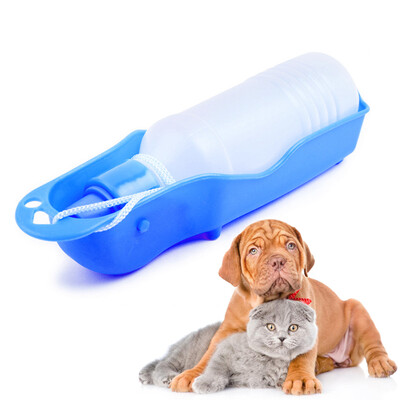 

HANHANLEYUAN Dog Going Out Kettle Cup Drinking Water Portable Drinking Water Hanging Pet Water Bottle Accompanying Cup Outdoor Products Blue 500ml