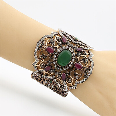 

Большой регулируемый размер Полый цветок Vintage Bangle Турецкая смоланая манжета Five Button Broadside Bracelet Antique Gold Colo