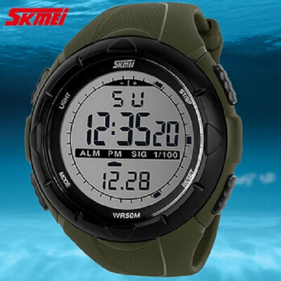 

SKMEI 1025 Men LED Digital Military Sports Watch 50M Dive Swim Dress Watch