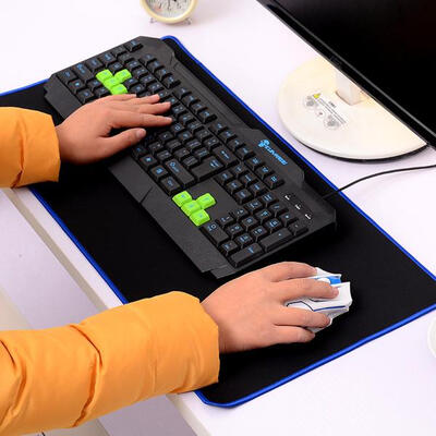 

Oversized Thick Edging Office Mouse Pad CS / LOL Gaming Mouse Pads and Keyboard Pads