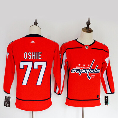 

Трикотажные изделия для футбола в штате Вашингтон, столица штата Нью-Йорк, Нью-Йорк, США