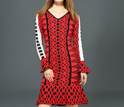 

Lovaru ™2015 winter new horn sleeve knit dress geometric pattern fishtail dress boutique women wool