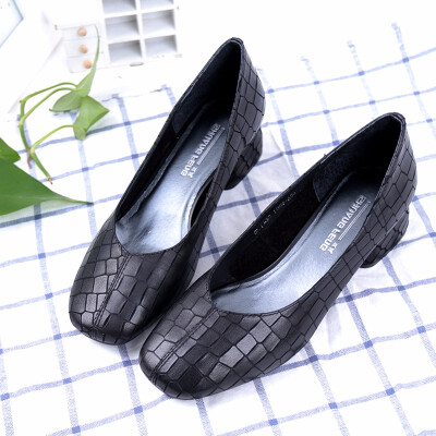

SHUANGFENG genuine leather women shoes heeled female footwear original design shoes high heels ladies pumps weeding shoes