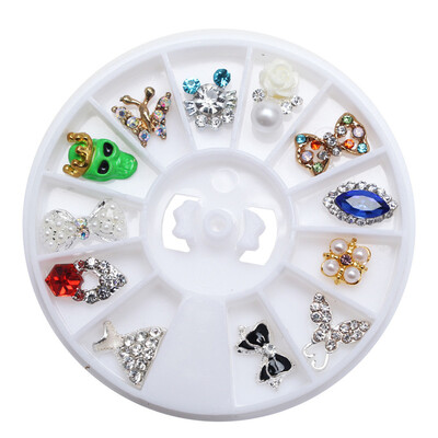 

Skull Nail Wheel Cool Skeleton Metal Glitter Rhinestones 3D Charm Nail Art Decorations Tools Punk Nail Charms Jewelry Random