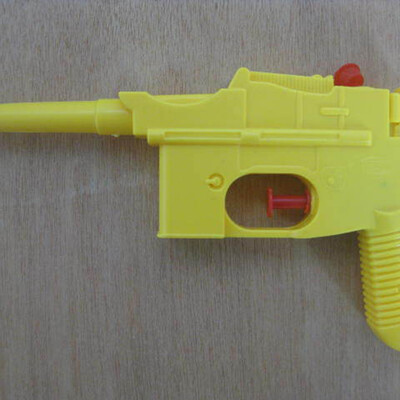 

1992 Основная забава SUPER SOAKER Key Chain WATER GUN Brand New TAG Yellow Toys Beach Water Gun Toys Дети Летние игры Squirt Toy Д
