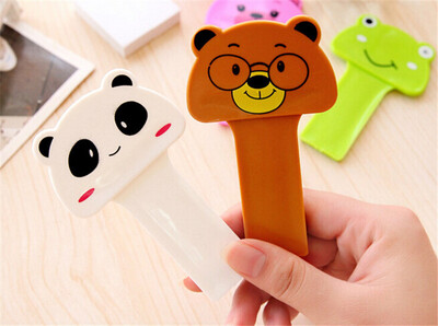 

Cntomlv Hot Bath Bathroom Products Cute Cartoon Toilet Cover Lifting Device Toilet Lid Portable Handle House Accessories