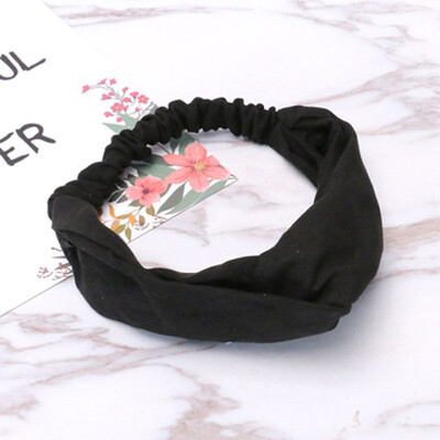 

2018 Hot Sale South Korean small jewelry hair jewelry brimmed cloth headband hair bands can be used to wash your face when wearing