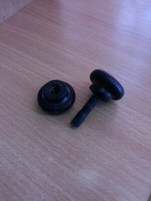

md3010II Search coil Screw connection md-3010II Plastic coil screws Mount screw for the coil of metal detector