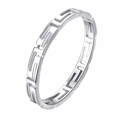 

Yoursfs Maze Ring for Women Stainless Steel Cutout Geometric Lines Ring Fashion Jewelry