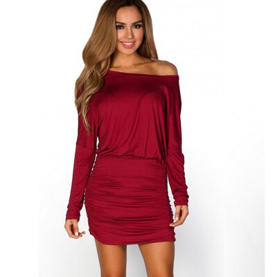 

Shrink pleated round neck bat sleeve package hip dress wild