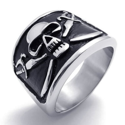 

Hpolw Mens High Quality!Gothic Vintage Evil Demon Pirate Skull Ring silver&black Stainless Steel Biker Men Retro skeleton ring