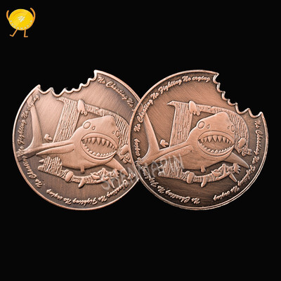 

Sea tropical shark coin collection ancient bronze double-sided animal special notched relief coins Poker Chips Souvenir Coins