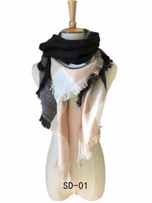 

2018 Winter Triangle Scarf For Women Brand Designer high quality Plaid Scarves Blanket Wholesale Dropshipping