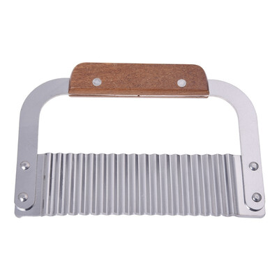 

UpperX Kitchen Stainless Steel Blade Wooden Handle Vegetable Crinkle Cutter Tool