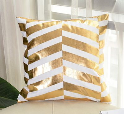 

Cntomlv Bronzing Pineapple Geometric Christmas Pattern Golden Throw Pillow Cushion Cover Home Decoration Decorative Pillowcase