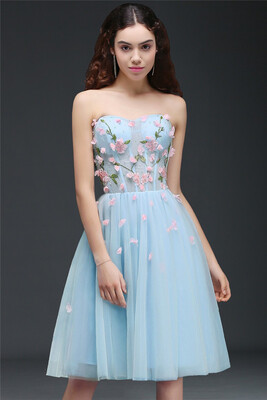 

Princess Sweetheart Knee-Length Sky Blue Homecoming Dress With Lace-Up Back
