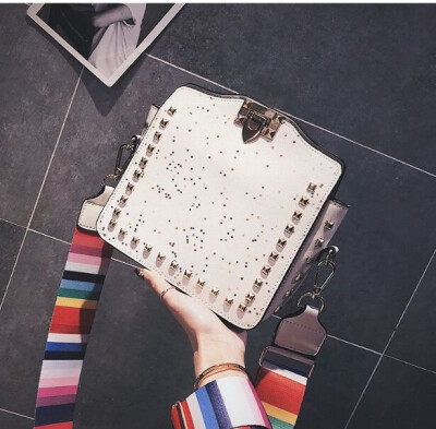 

2018 FASHION SEQUINS WOMAN LUXURY BRAND HIGH QUALITY RAINBOW STRAP DESIGNER SHOULDER BAG STUDS CLUTCH