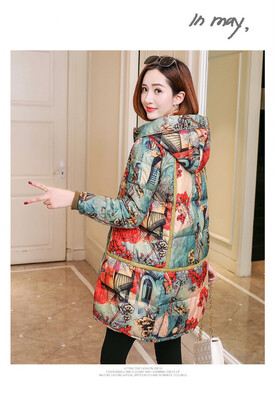 

Womens wear the new winter 2018 printed the wind restoring ancient ways employed in loose hooded down jacket with thick coat