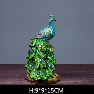 

European crafts resin peacock ornaments porch new house modern home wine cabinet decorations accessories wedding mascot gifts